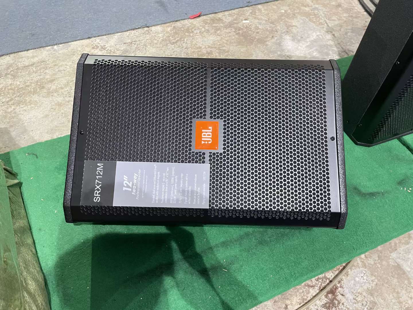 SRX715JBL 专业舞台音响设备大型聚会演出音响设备详情2